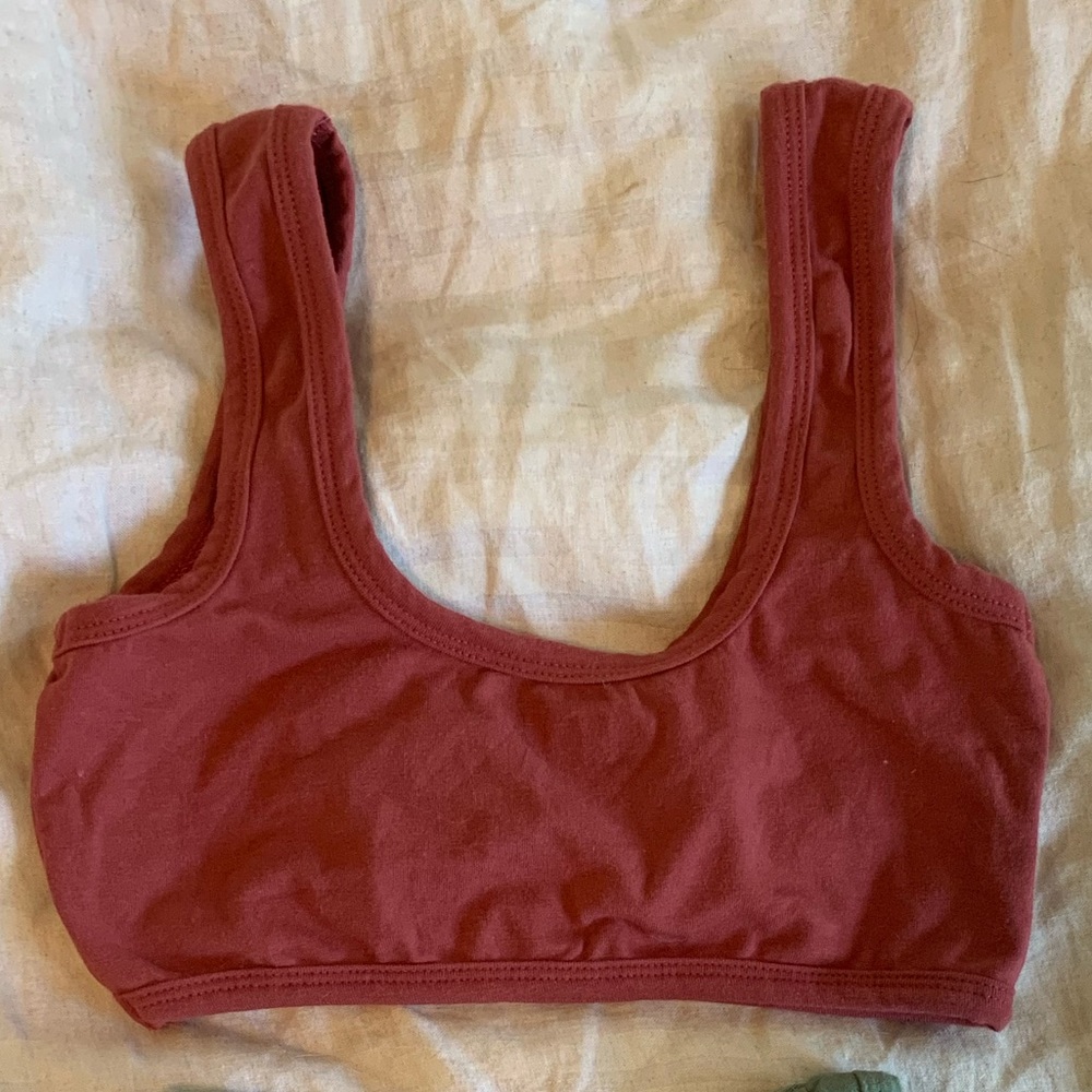 ARQ medium rose quartz bra